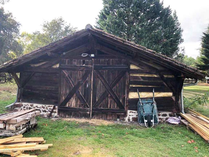 Maison - 275 m² - 10 pièces