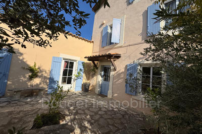 Maison - 430 m² - 15 pièces