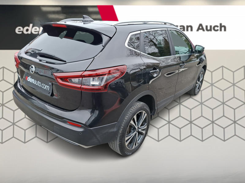 Nissan Qashqai 1.3 Dig-T 140 n-Connecta