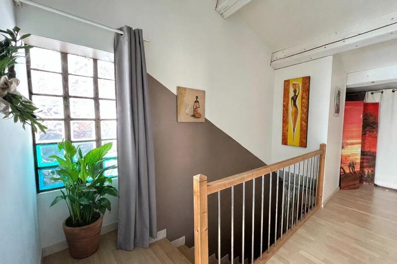 Maison - 98 m² - 4 pièces