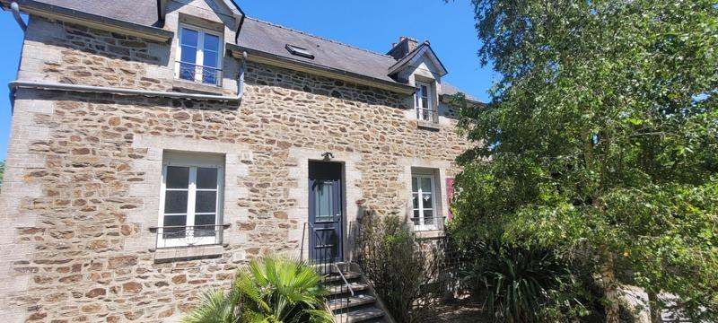 Propriété - 551 m² - 17 pièces