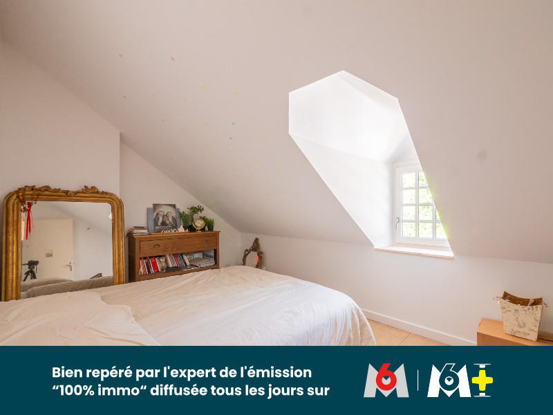 Maison - 456 m² - 16 pièces