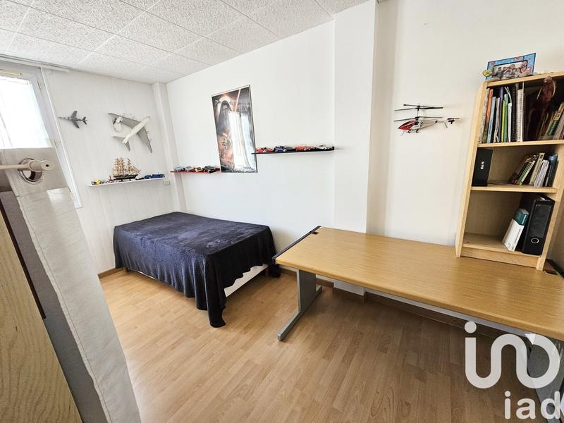 Appartement - 80 m² - 5 pièces
