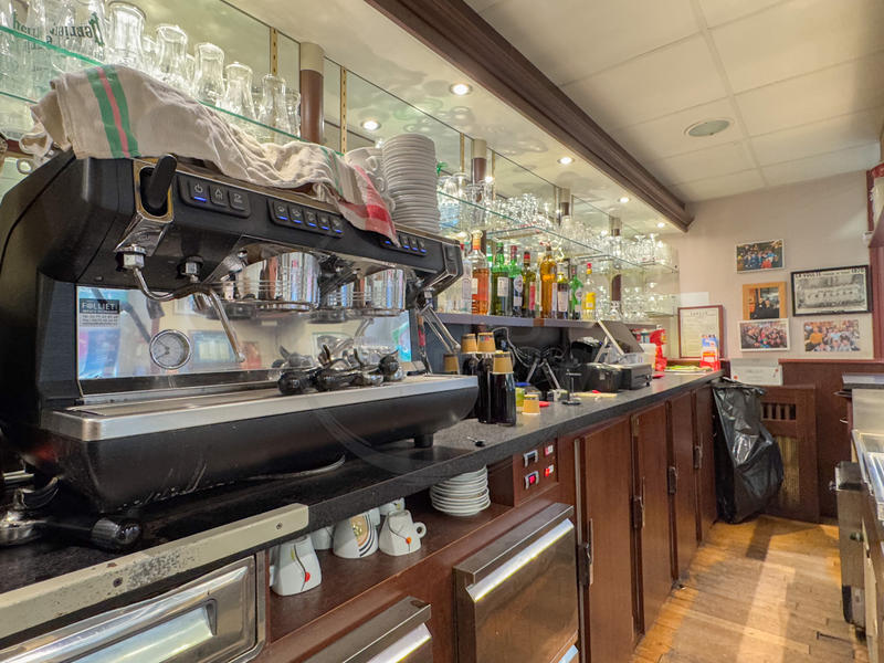 Fonds de commerce - Magasins - 100 m²