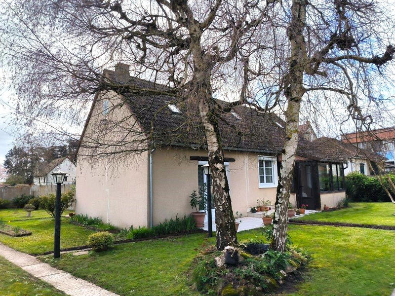 Maison - 109 m² - 6 pièces