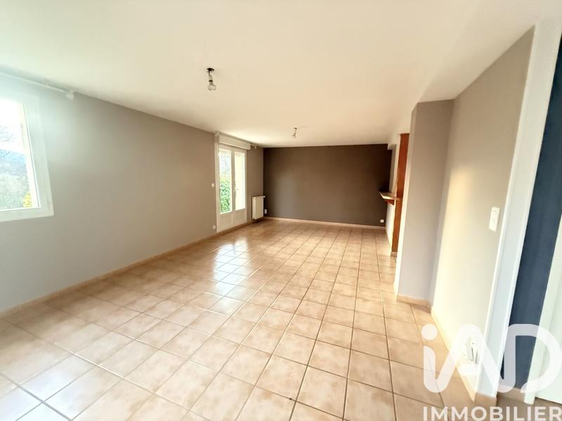 Maison - 97 m² - 5 pièces