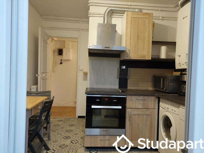 Chambre - 10 m² - 1 pièce