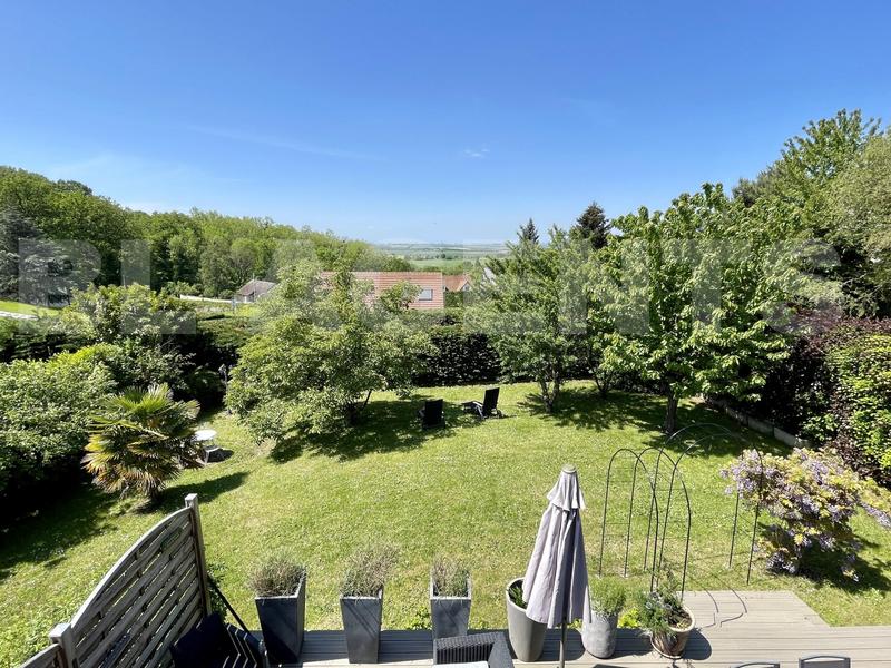 Pavillon - 124 m² - 5 pièces