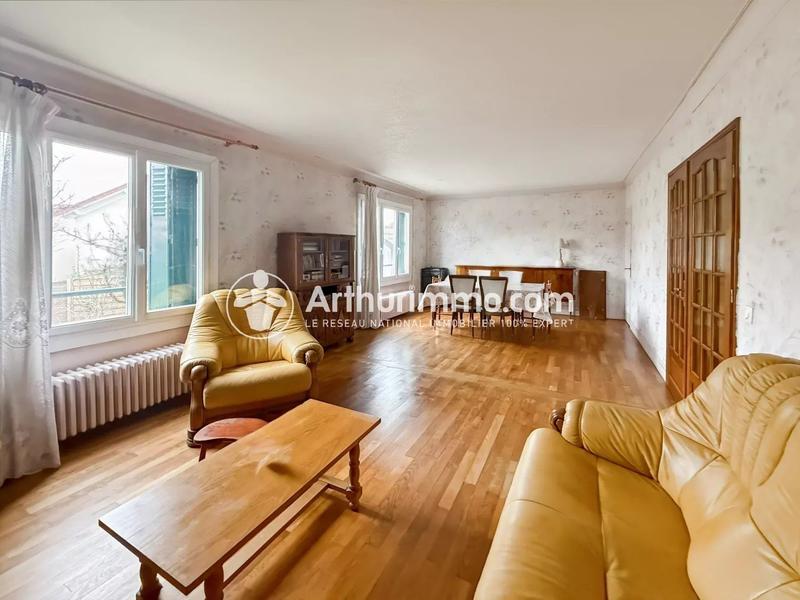 Maison - 91 m² - 5 pièces