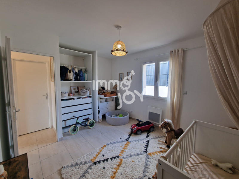 Maison - 93 m² - 4 pièces