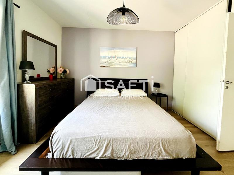 Maison - 265 m² - 7 pièces