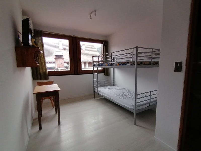 Local d'activités - 616 m²