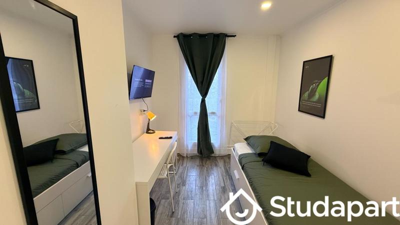 Chambre - 11 m² - 1 pièce