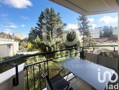 Appartement - 60 m² - 3 pièces