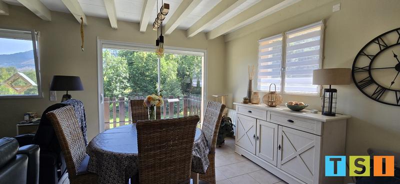 Maison - 110 m² - 4 pièces