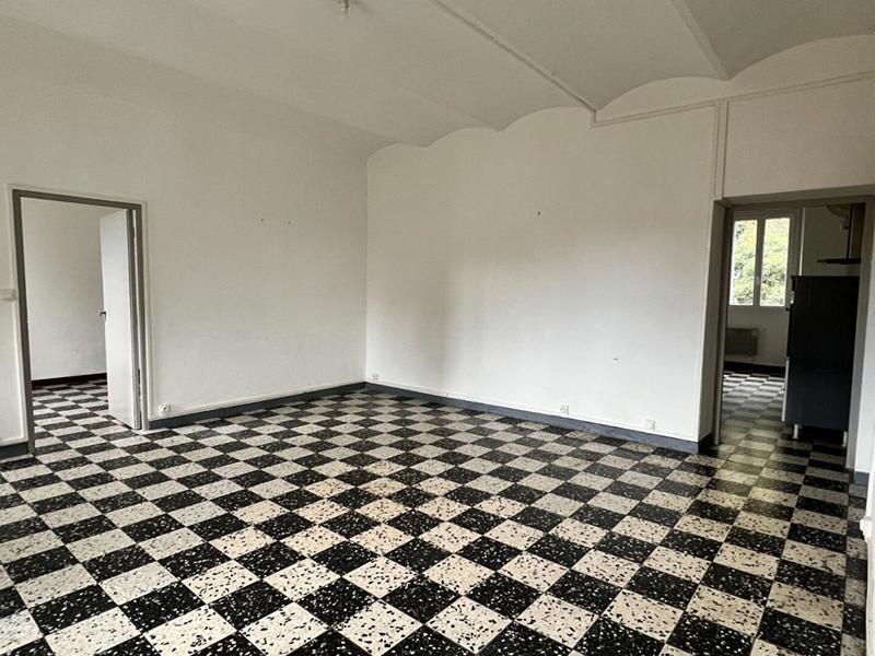 Appartement - 89 m² - 4 pièces