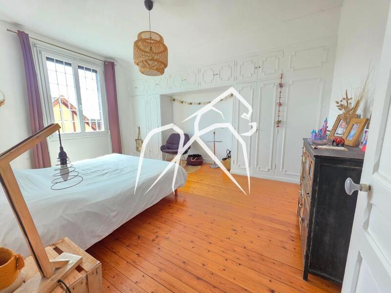 Maison ancienne - 132 m² - 5 pièces