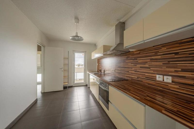 Appartement - 96 m² - 4 pièces