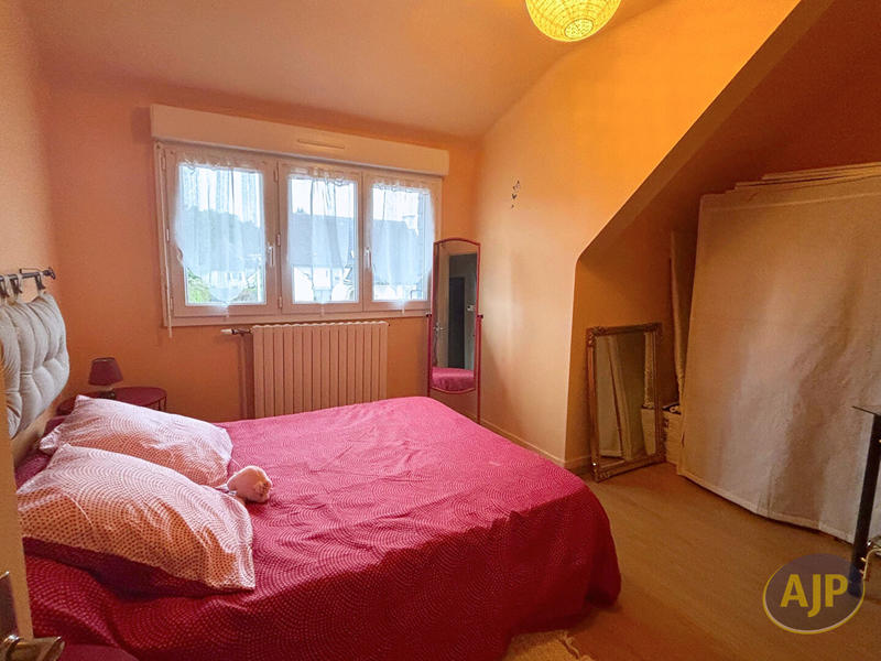 Maison - 136 m² - 7 pièces