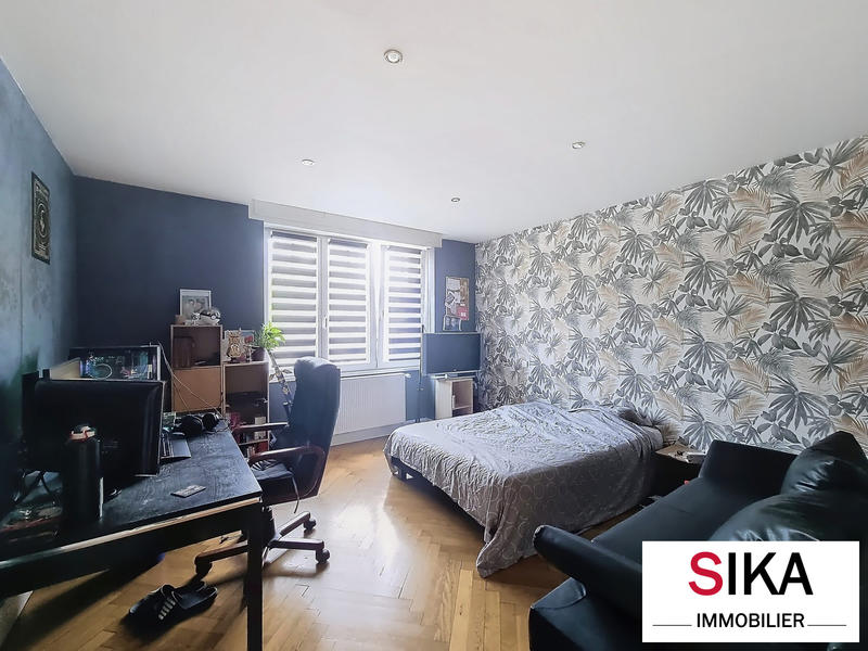 Appartement - 101 m² - 4 pièces