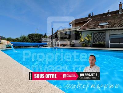 Maison - 166 m² - 7 pièces