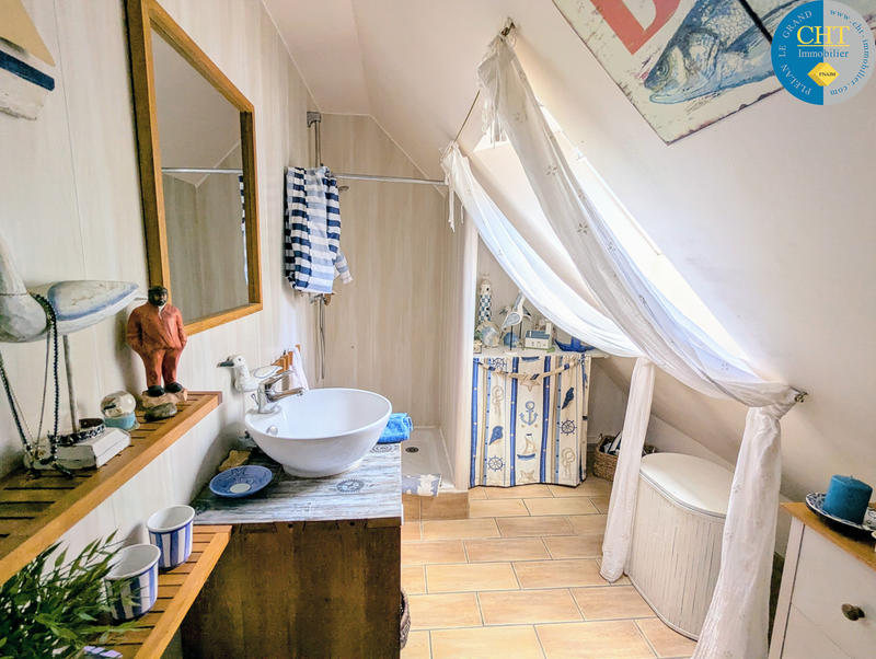 Maison - 83 m² - 5 pièces