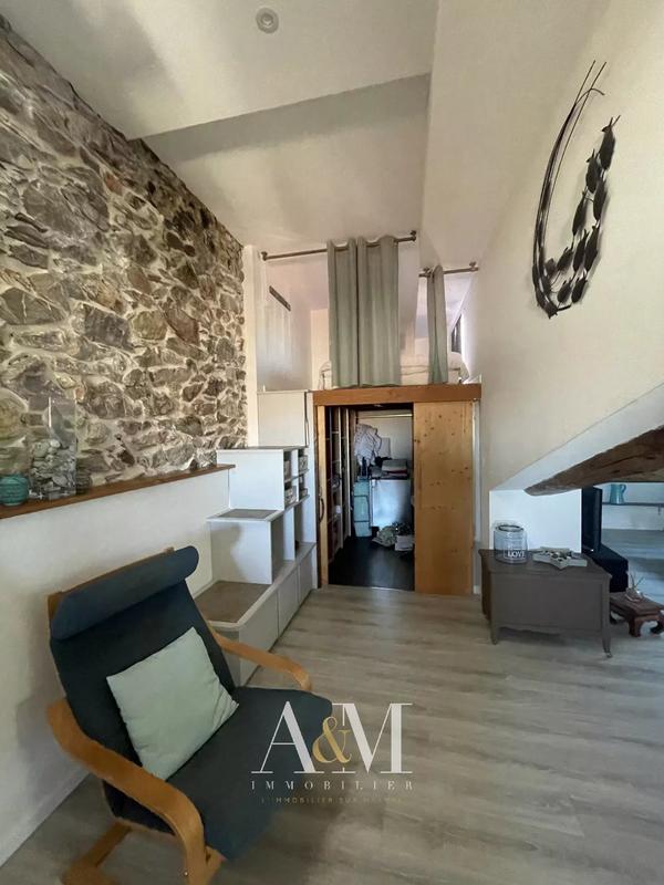 Appartement - 110 m² - 4 pièces