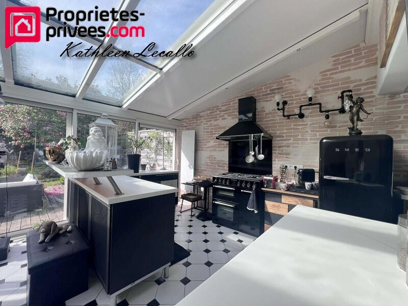 Maison - 176 m² - 7 pièces