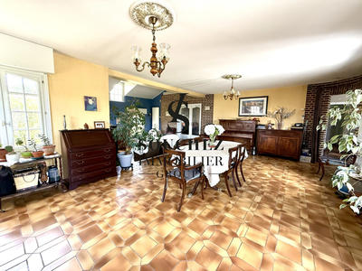 Maison - 191 m² - 6 pièces