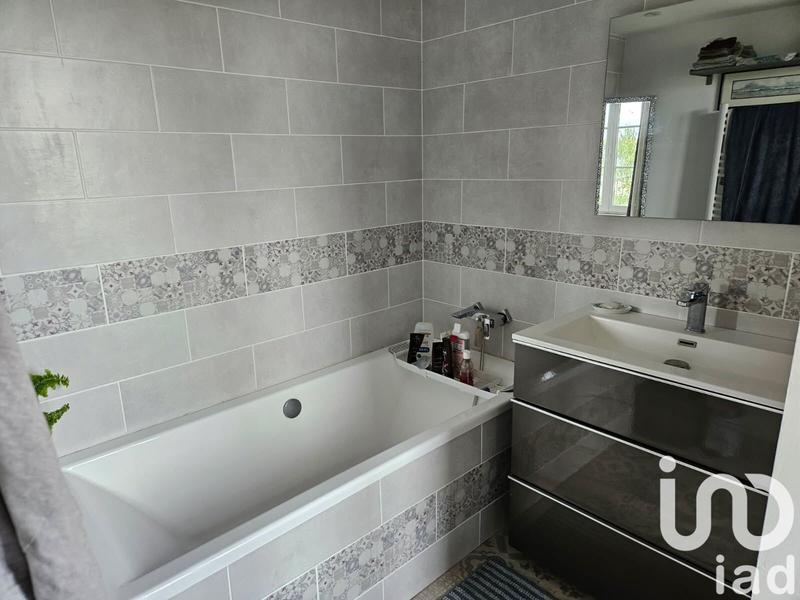 Maison - 70 m² - 4 pièces