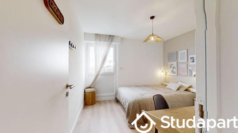 Chambre - 9 m² - 1 pièce