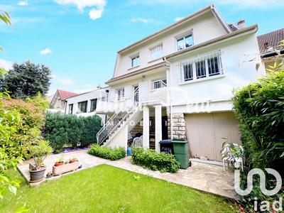 Maison - 170 m² - 8 pièces