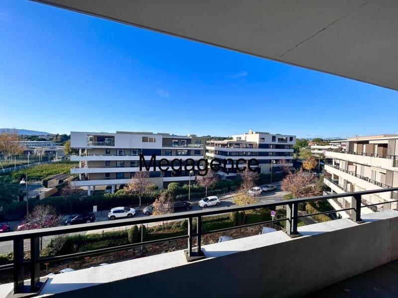 Appartement - 62 m² - 3 pièces