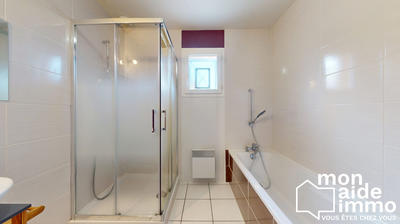 Maison - 104 m² - 6 pièces