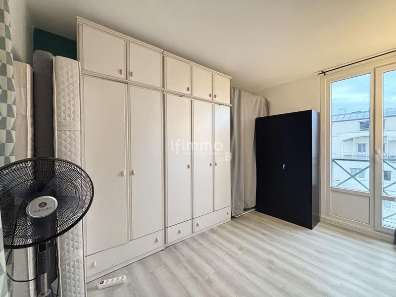 Appartement - 77 m² - 4 pièces