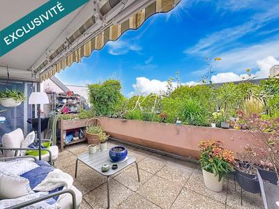 Appartement - 100 m² - 4 pièces