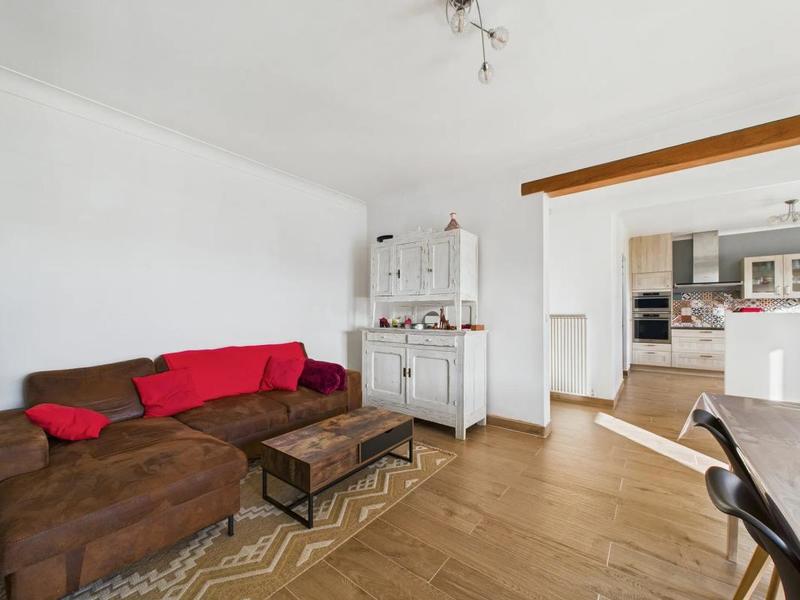 Maison - 95 m² - 3 pièces