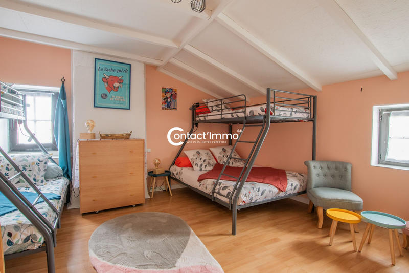 Maison - 102 m² - 5 pièces