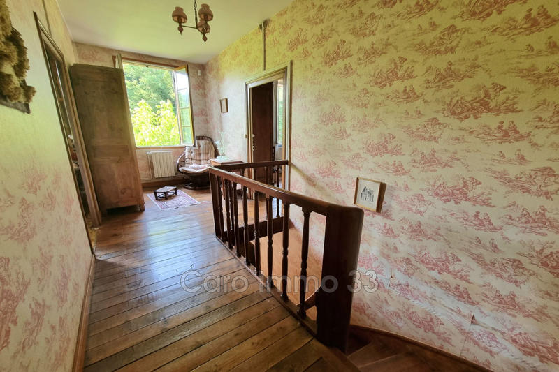 Maison - 180 m² - 6 pièces