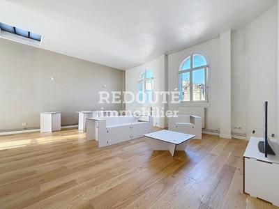 Appartement - 79 m² - 3 pièces