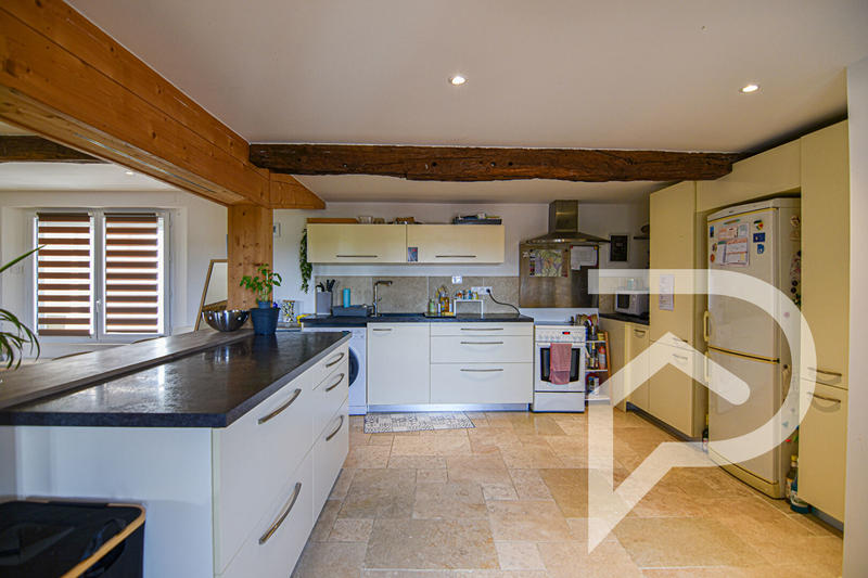 Maison - 142 m² - 5 pièces