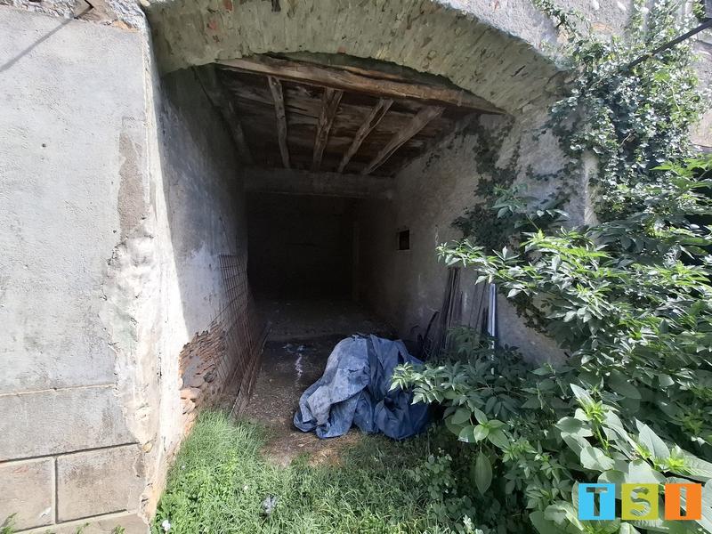 Maison - 400 m² - 10 pièces