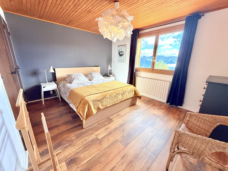 Châlet - 280 m² - 10 pièces