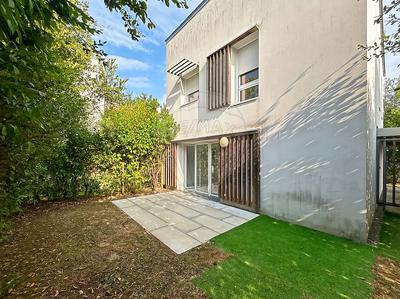 Maison - 77 m² - 4 pièces