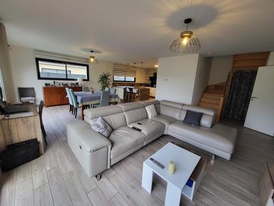 Maison contemporaine - 140 m² - 6 pièces