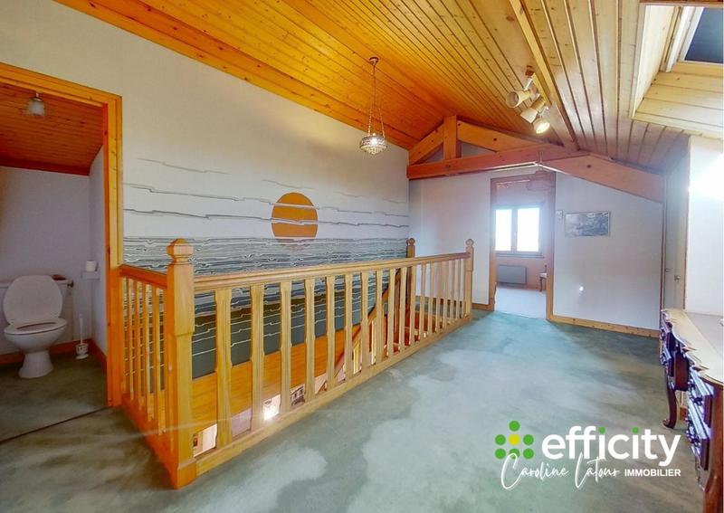 Maison - 138 m² - 6 pièces