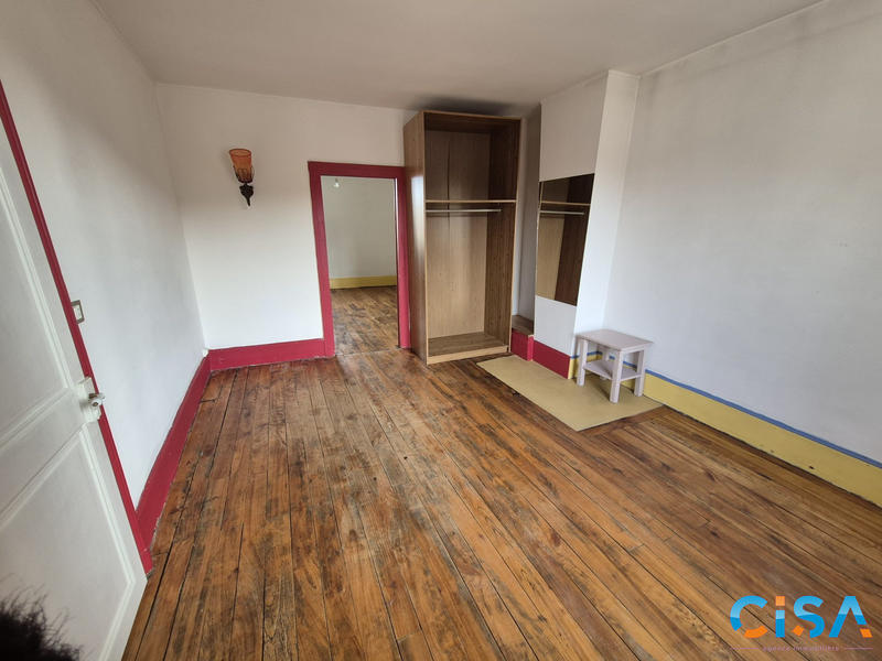 Maison ancienne - 177 m² - 8 pièces