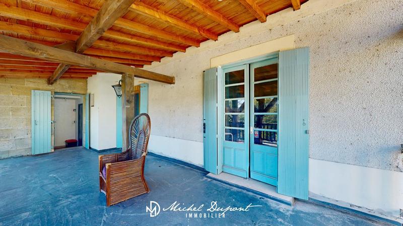 Maison - 251 m² - 8 pièces