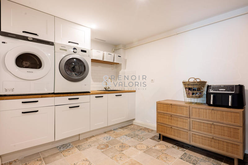 Maison - 157 m² - 5 pièces