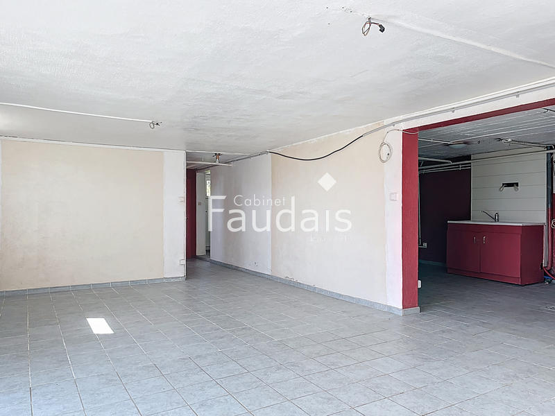 Maison - 82 m² - 5 pièces